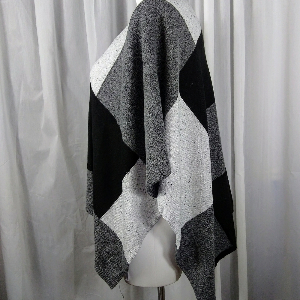 Talbot's Wrap - Picture 2 of 6